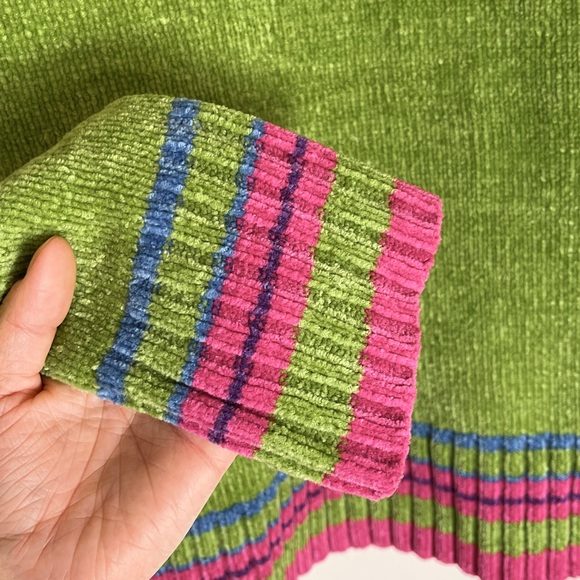 Vintage Soft Turtleneck Sweater - Picture 2 of 3